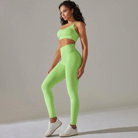 Fast-Dry Sports Bra & Leggings - Image 4